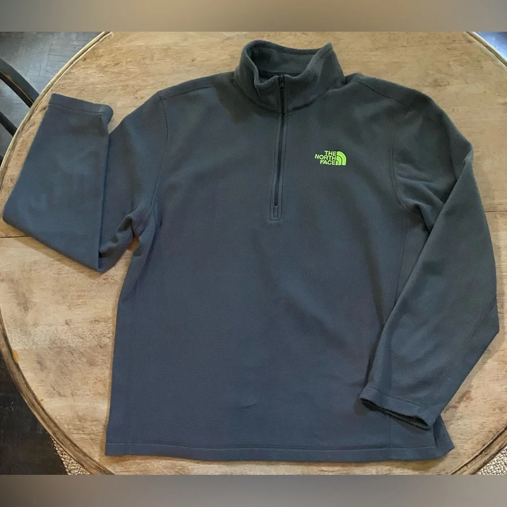 The North Face Men’s Sz L Dk‎ Gray TKA 100 Glacier 1/4 Zip Fleece Pullover